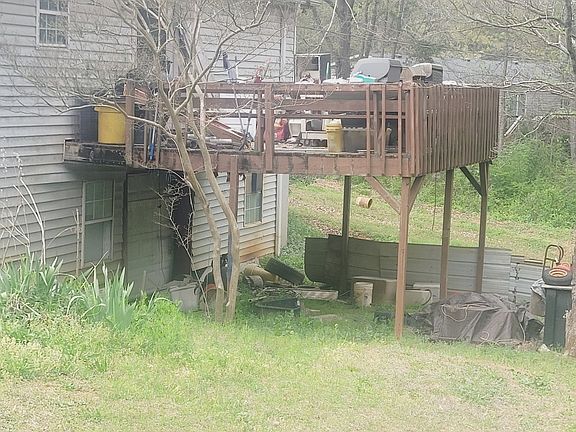 2nd image of 350 Mitchell Rd