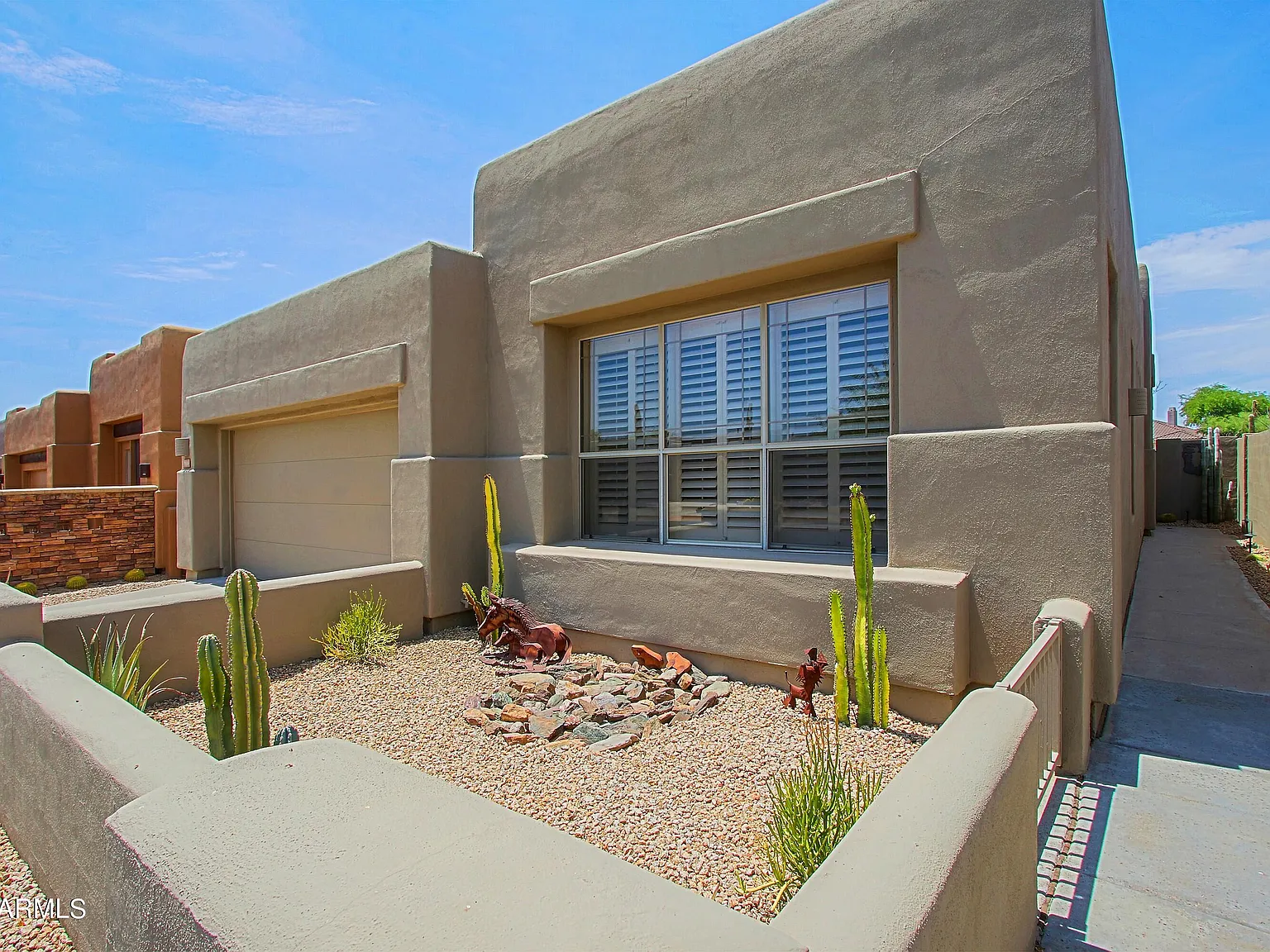 3 bed, 2.0 bath, 1832 sqft, $3,500 — Photo 3