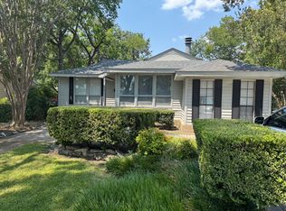 2151 N Farola Dr, Dallas, TX 75228