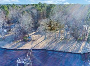 239 Halsey Bay Rd, Hertford, NC 27944