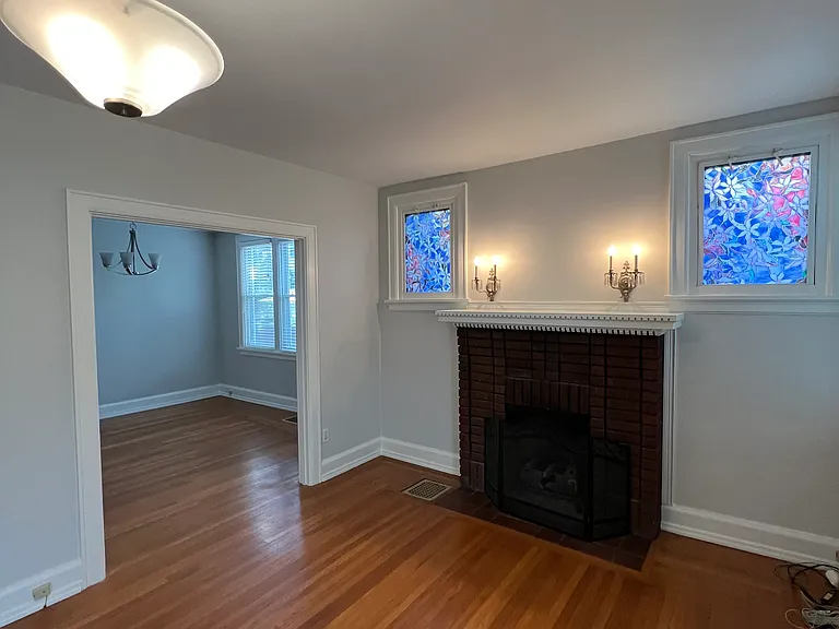 2830 Observatory Ave — Photo 4
