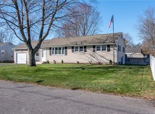 6 Sidor Dr, Enfield, CT 06082
