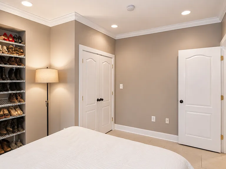 1126 Columbia Rd NW #1 — Photo 14