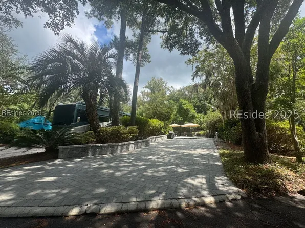 133 Arrow Rd #288, Hilton Head Island, SC 29928