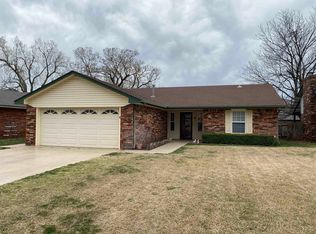 4509 Alamo Rd, Enid, OK 73703
