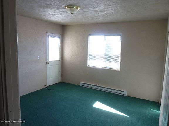 5th image of 369 S Ashley Ave