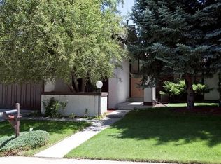 5578 S Hillside St, Greenwood Village, CO 80111
