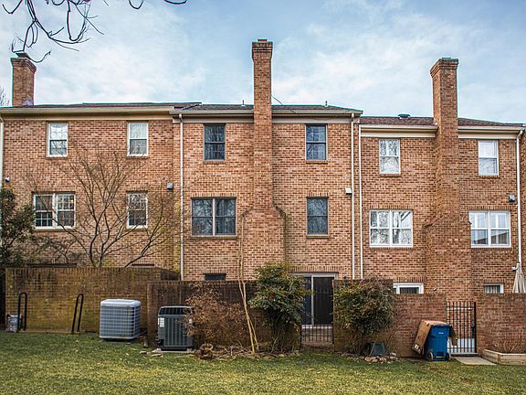 5th image of 1905 Autumn Chase Ct