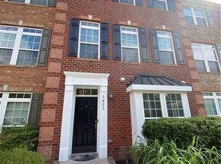 3803 Fish Pond Ln, Glen Allen, VA 23060