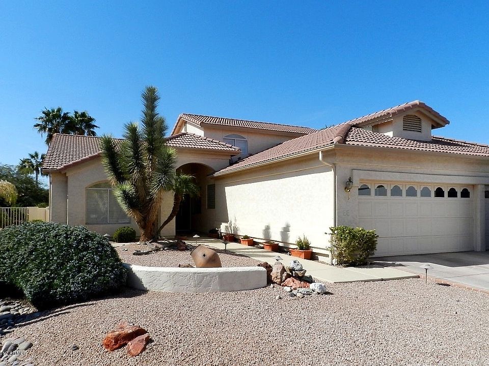 1st image of 25234 S Buttonwood Dr