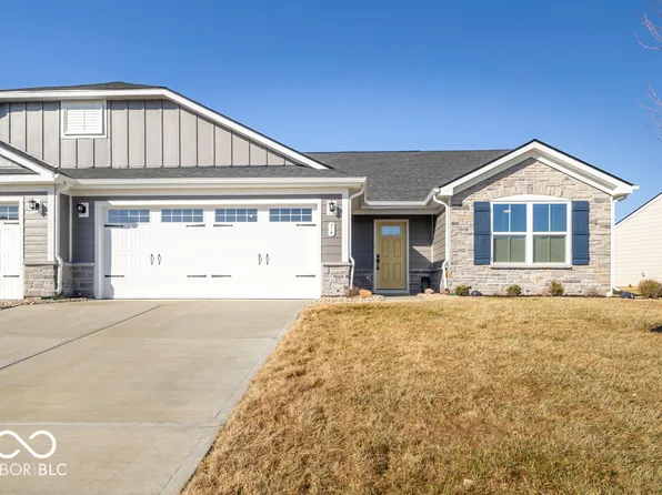 76 Gnarled Oak Ln, Whiteland, IN 46184
