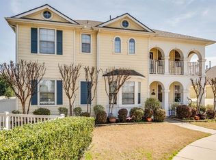 1120 Haley Ct, Aubrey, TX 76227