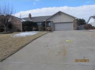 1904 Stout Dr, Springdale, AR 72762