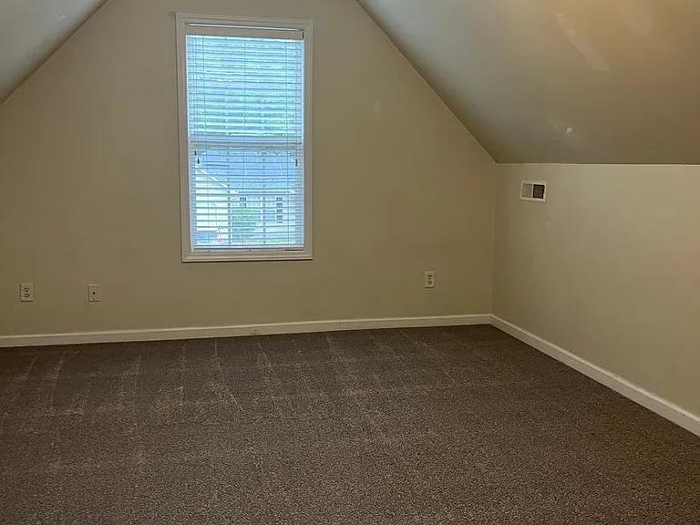 4508 Alder Ridge Rd — Photo 9