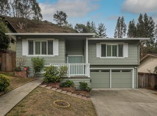 704 Canyon Dr, Pacifica, CA 94044