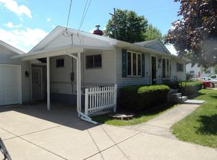 2138 Neeper St, Grand Blanc, MI 48439