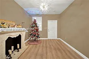 4 bed, 2.5 bath, 1820 sqft, $2,950 — Photo 3