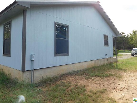 3rd image of 111 Whippoorwill Dr