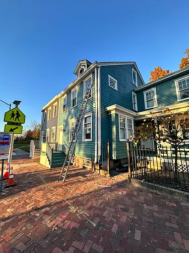 348 W State St Photo 1