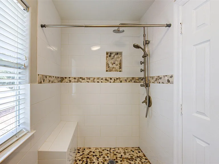 14007 Briar Heath Dr — Photo 21