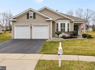 26 Powderhorn Way, Allentown, NJ 08501