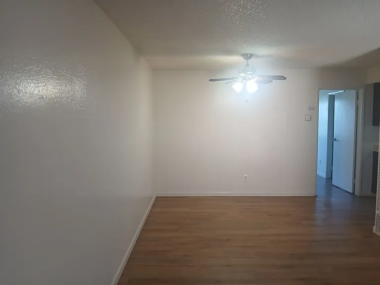 2101 Santa Ana Dr — Photo 14
