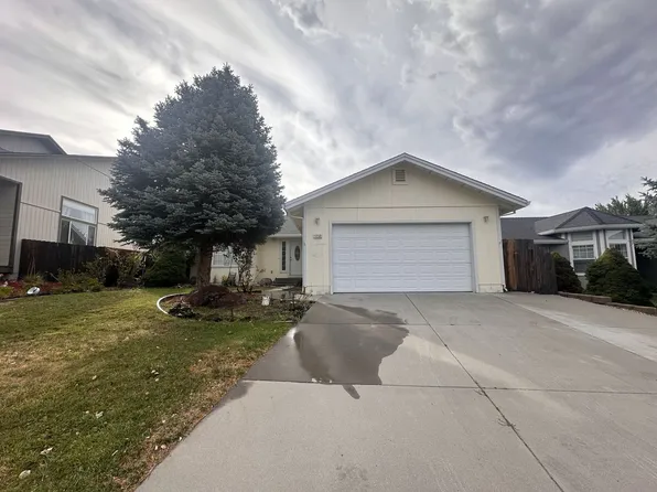 1250 Shadow Mountain Dr, Susanville, CA 96130