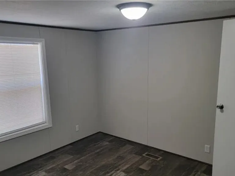 32744 Carolee Cir — Photo 14