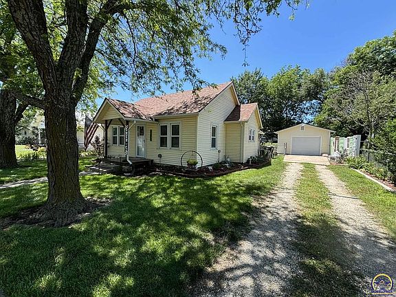 5th image of 509 Oak St