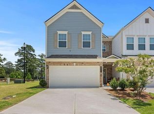 311 Braswell Ct, Holly Springs, GA