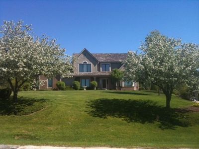 S60W24250 Red Wing Dr, Waukesha, WI, 53189