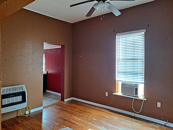 5th image of 1201 W Sevier St
