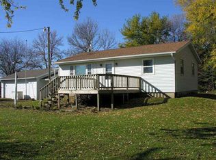 2391 Odessa Ave, New Hampton, IA 50659