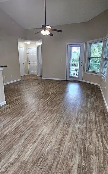 732 Secret Harbor Ln #200 — Photo 6