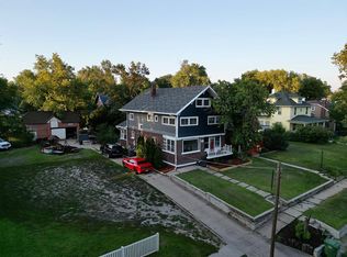 623 E 7th St, York, NE 68467