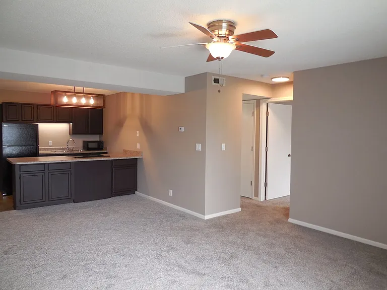 cpa - College Park Apartments — Photo 73