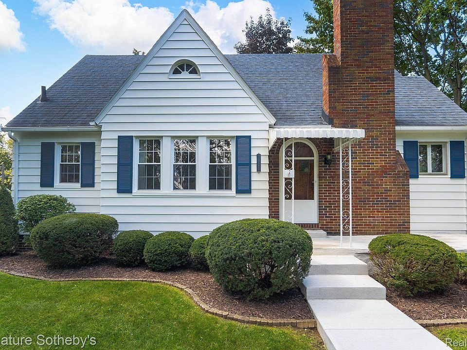 1st image of 3325 Warringham Ave