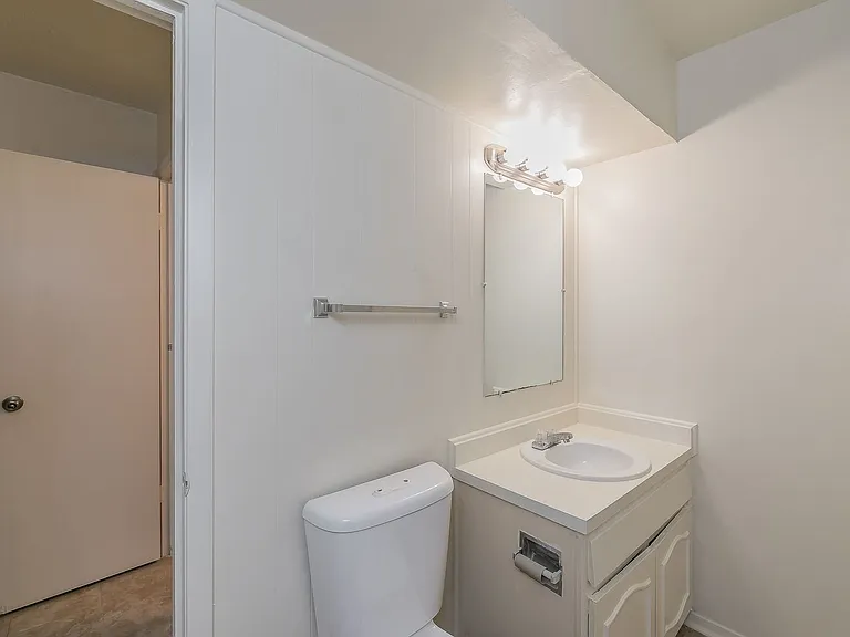 4808 Bryce Ave #4 — Photo 25