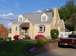 1446 Senior Dr, Pittsburgh, PA 15227