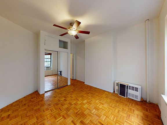 5th image of 323A E 89th St APT 3W