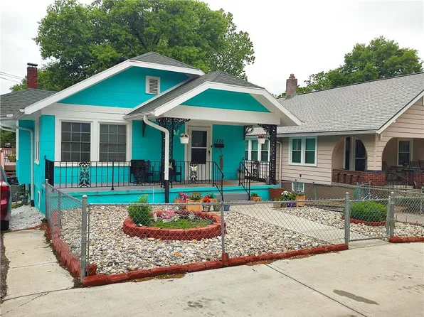 1226 S Hardy Ave, Independence, MO 64052