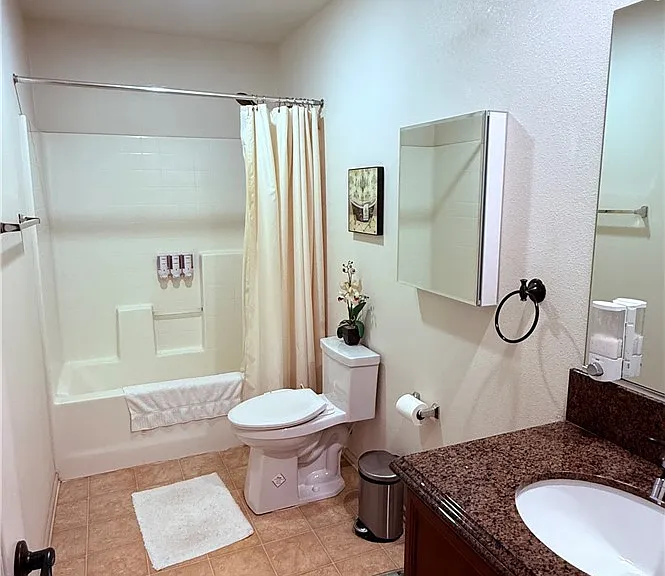 14325 Coyote Valley St — Photo 23