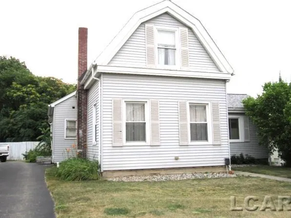 111 & 115 N Market St, Hudson, MI 49247