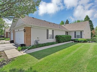 646 S Curran Rd, Round Lake, IL 60073