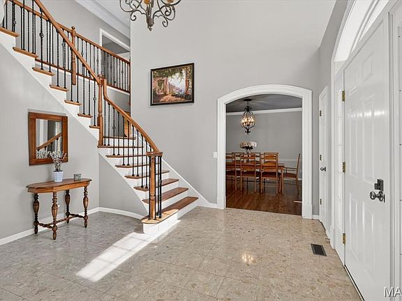 4th image of 1059 Greystone Manor Pkwy