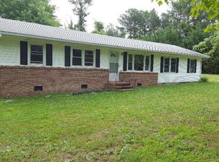 610 Western Branch Rd, Lancaster, VA 22503