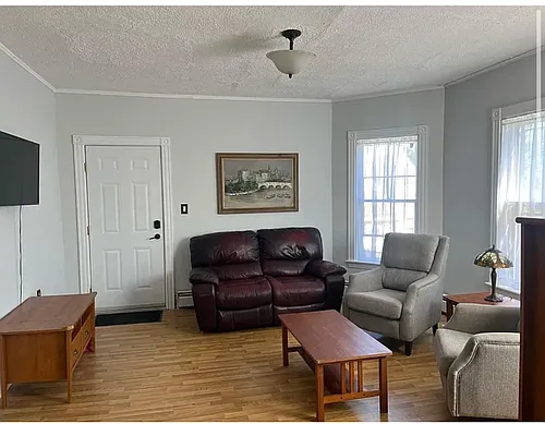 174 Glenwood Ave Photo 1