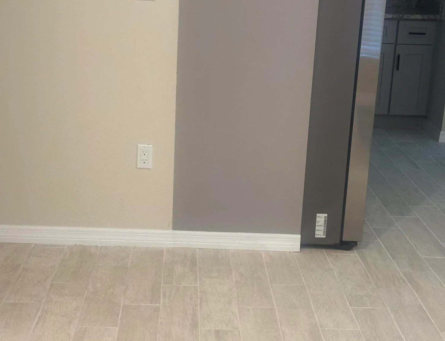 2 bed, 1.0 bath, 1352 sqft, $1,700 — Photo 2