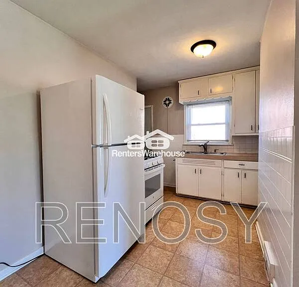 1144 Polk Blvd — Photo 4