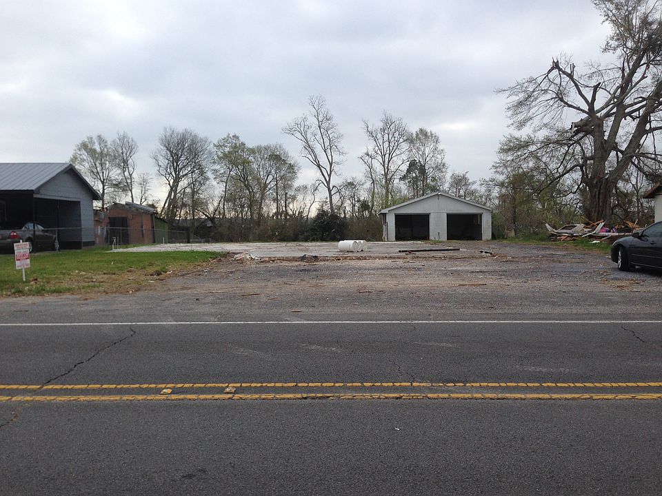 2nd image of 6408 Highway 1
